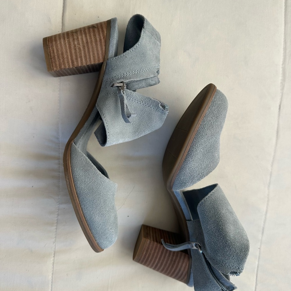 Toms Light Blue Heels